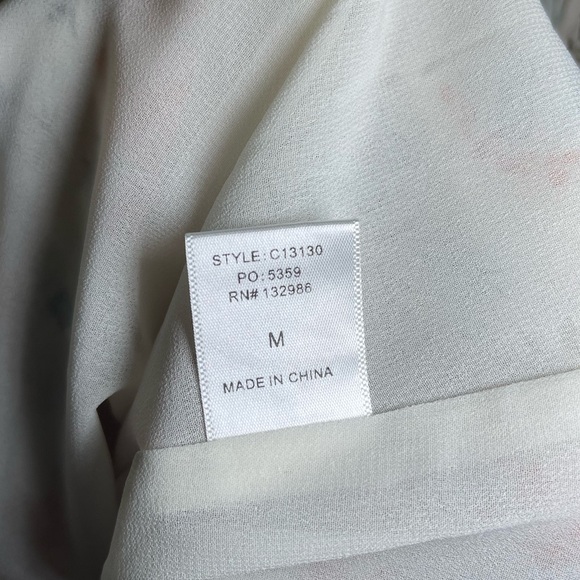 Mittoshop Floral Halter Top - Picture 7 of 8